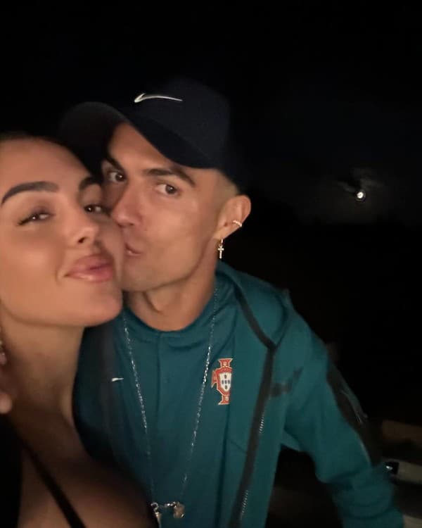 Georgina Rodríguezová a Cristiano Ronaldo svoju lásku neskrývajú.