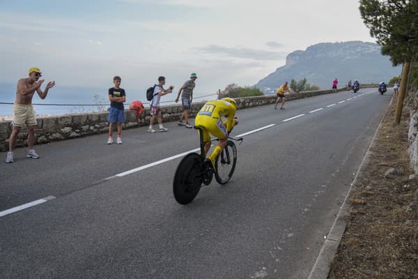 Slovinský cyklista ovládol aj záverečnú etapu na Tour de France 2024.