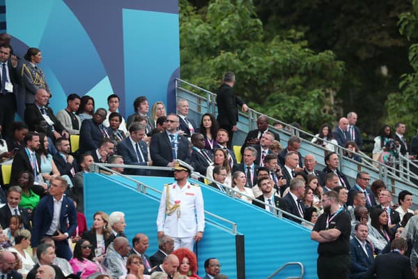 Na otváracom ceremoniáli OH 2024 nechýbal ani prezident Peter Pellegrini s ministrom vnútra Matúšom Šutajom Eštokom.