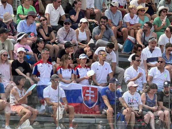 Bývalý chodec Matej Tóth fandil v Paríži tenistke Schmiedlovej.