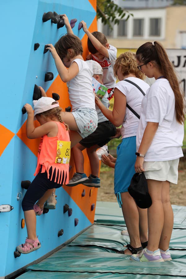 Olympijský festival na bratislavskej Kuchajde je plný športu a zábavy.