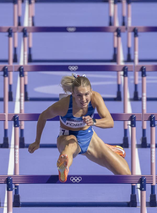 Na snímke slovenská šprintérka Viktória Forsterová v rozbehoch na 100 m cez prekážky žien.