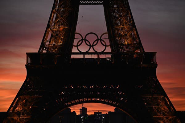 Parížska dominanta Eiffelova veža.