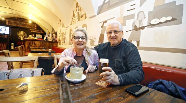 Vincent Lukáč Slafkovskému odkázal, nech sa stará v prvom rade o hokej.