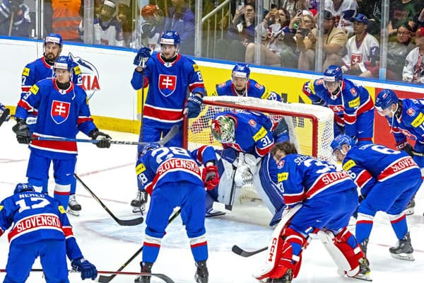 Slovenskí hokejisti nebudú chýbať počas samostatnosti ani na deviatom olympijskom hokejovom turnaji.