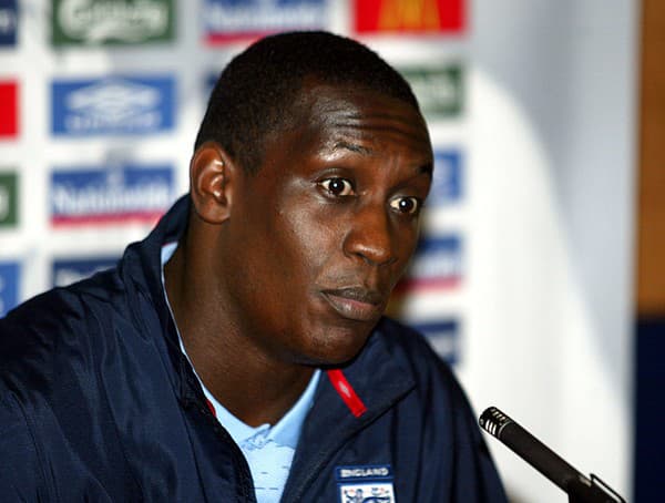 Emile Heskey hral v Premiere League vo viacerých kluboch, odohral desiatky zápasov aj v drese Anglicka.