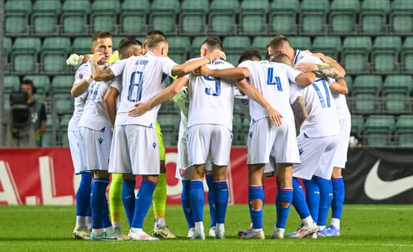 Slovenskí futbaloví reprezentanti otvorili nový ročník Ligy národov zápasom proti Estónsku.