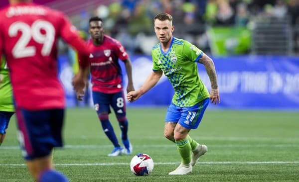 Ondrej Rusnák v drese Seattle