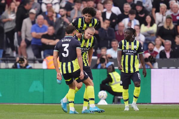 Anglický futbalový klub Manchester City.