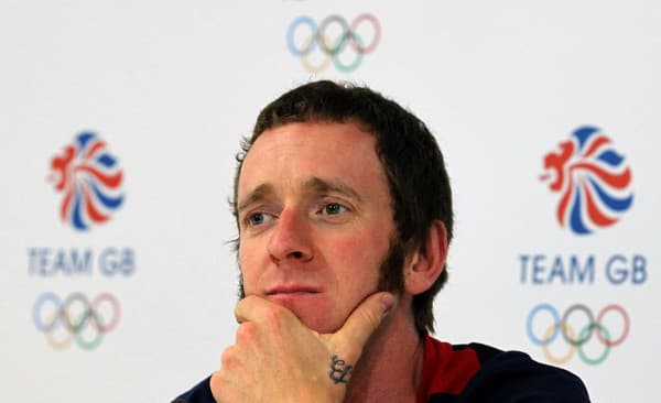 Bradley Wiggins na základe rozhodnutia súdu vyhlásil bankrot. 