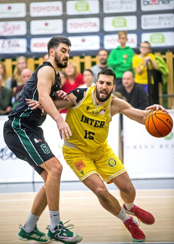 Korbačka vstupuje aj do basketbalového klubu Inter Bratislava.