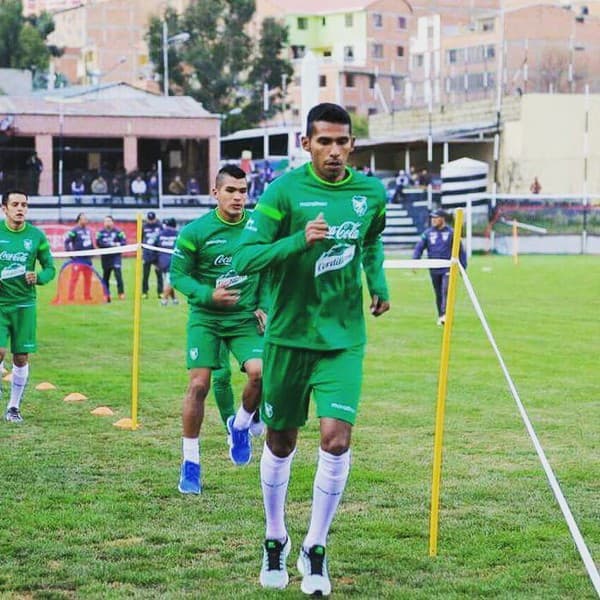 Bolívijský futbalista Gilbert Álvarez ukázal krásne gesto fair-play.