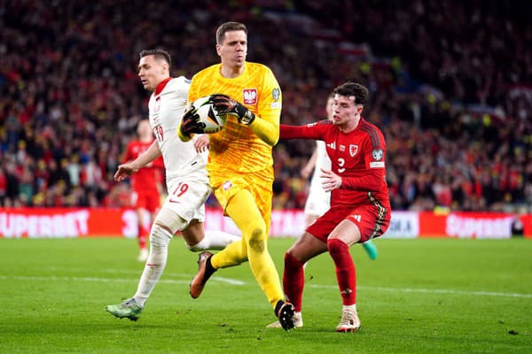 Wojciech Szczesny zvažuje ponuku od Barcelony.