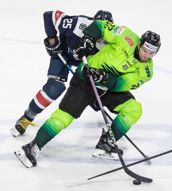 Žilina v piatom kole Tipos extraligy deklasovala Slovan Bratislava.