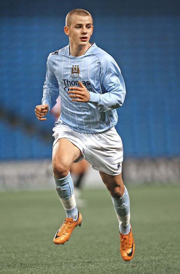 Slováci v Manchestri City: Vladimír Weiss ml., 01.07.2006 - 02.08.2012, U18 - A (3 zápasy)