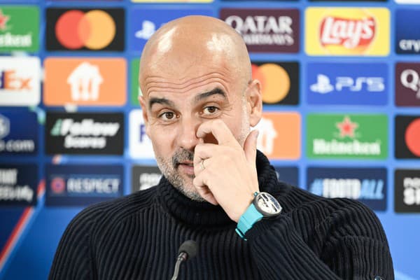 Na snímke španielsky tréner Manchesteru City Pep Guardiola počas tlačovej konferencie.