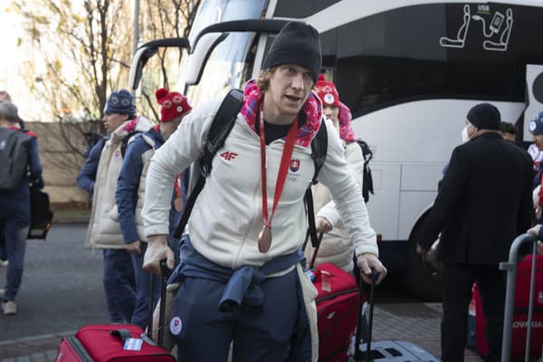 Slovenský hokejový obranca Michal Čajkovský.