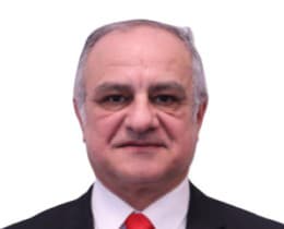 Orhan Erdemir (61), bývalý rozhodca FIFA.