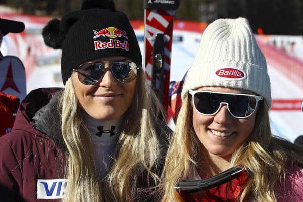 Na snímke dve fenomenálne lyžiarky Lindsey Vonnová a Mikaela Shiffrinová.  