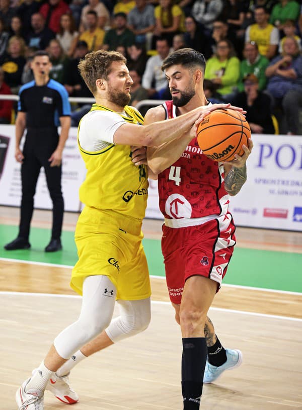 Úradujúci majstri Slovenska Patrioti Levice šokovali basketbalovú Európu, keď v Európskom pohári FIBA zdolali silnú Zaragozu.