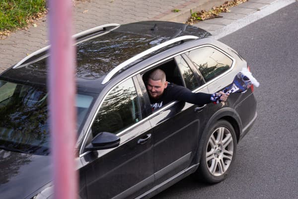 Fanúšikovia ŠK Slovan Bratislava zorganizovali autovýjazd na derby s Trnavou