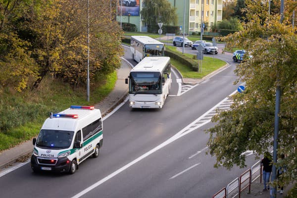 Fanúšikovia ŠK Slovan Bratislava zorganizovali autovýjazd na derby s Trnavou