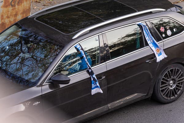 Fanúšikovia ŠK Slovan Bratislava zorganizovali autovýjazd na derby s Trnavou