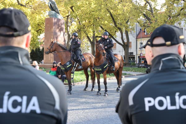 V akcii bola aj jazdná polícia.