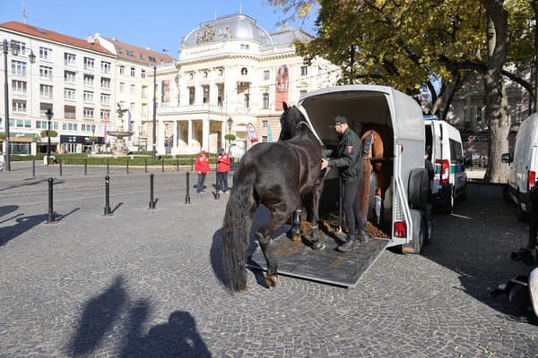 V akcii bola aj jazdná polícia.