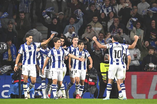 Barcelona v zápase 13. kola LaLigy podľahla Realu Sociedad výsledkom 1:0.