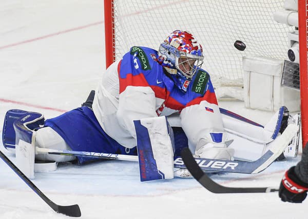 Slovenský hokejový brankár Samuel Hlavaj.