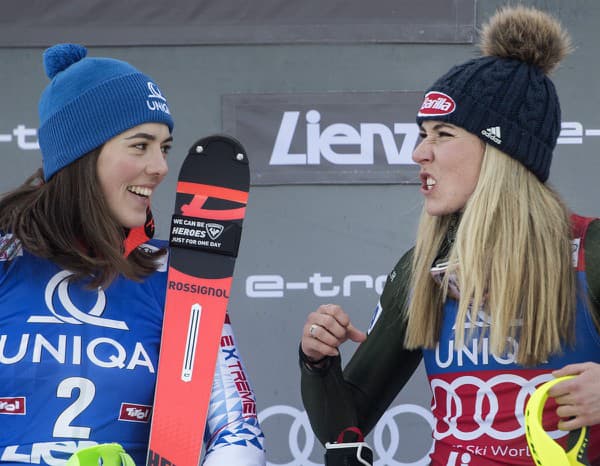 Petra Vlhová a Mikaela Shiffrinová.