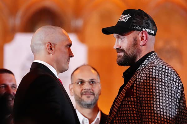 Hviezdni boxeri Oleksandr Usyk a Tyson Fury.