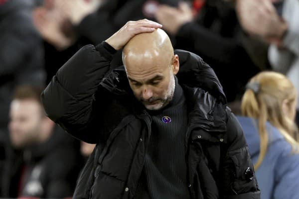 Tréner CItizens Pep Guardiola sa náchádza v neľahkej situácii