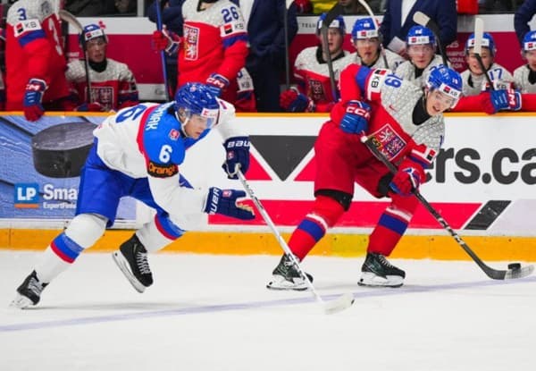 Slovenskí juniori podľahli rovesníkom z Česka výsledkom 4:2.