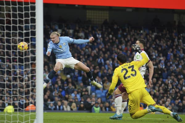 Manchester City zdolal West Ham 4:1, dvojgólový Haaland