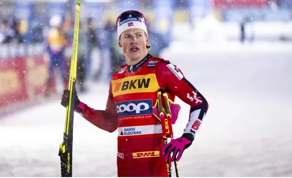 Johannes Klaebo bol na Tour de Ski najväčšou atrakciou.