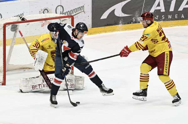 Slovan Bratislava v 35. kole Tipos Extraligy nestačil na Duklu Trenčín.