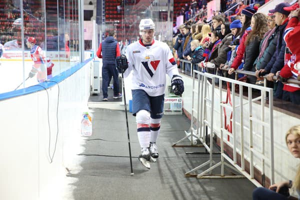 Skúsený útočník Michel Miklík pôsobil aj v KHL v drese Slovana.