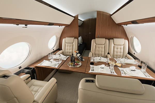 Gulfstream G650 - cena približne 70 miliónov eur.