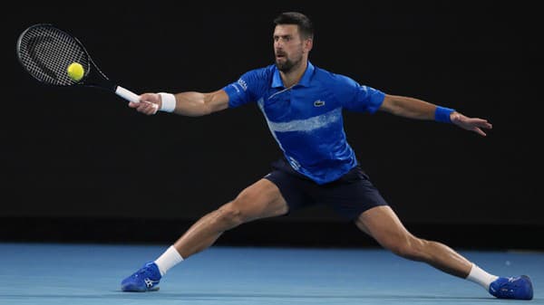 Novak Djokovič postúpil do štvrťfinále Australian Open cez českého tenistu Lehečku