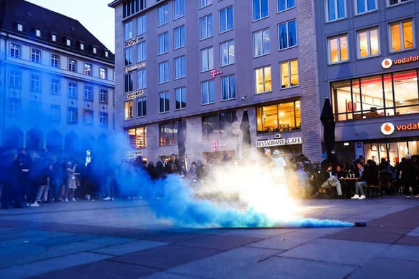 Fanúšikovia Slovana Bratislava zaplavili centrum Mníchova.