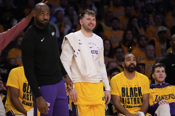 Hviezdny Slovinec Luka Dončič pri debute v drese Los Angeles Lakers.