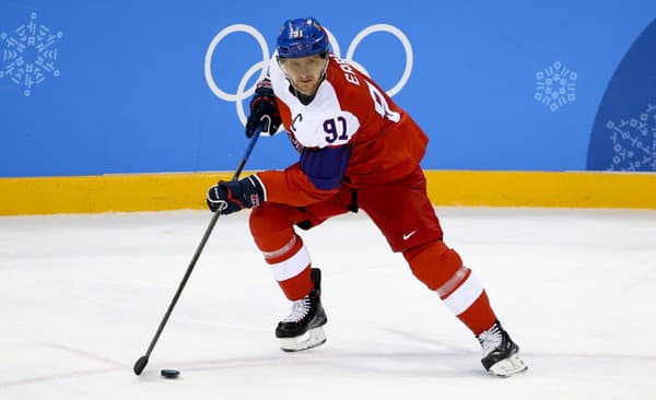 Martin Erat má bronzovú olympijskú medailu z Turína i striebro z MS v Rige.