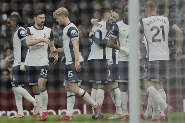 Radosť hráčov Tottenham Hotspur FC