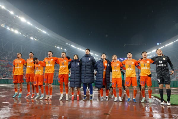 Čínsky futbalový klub Shandong Tai Shan odstúpil z ázijskej Ligy majstrov.