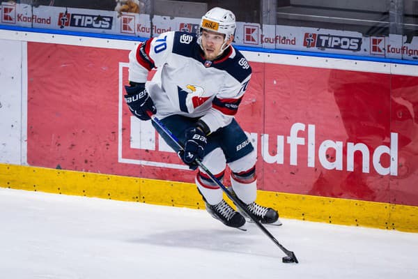 Slovan trápia ja zranenia. Citeľne chýba aj reprezentačný útočník Adam Lukošik.