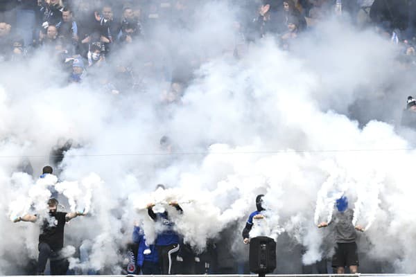 Fanúšikovia Slovana počas stretnutia 2. kola nadstavbovej časti Niké ligy skupiny o titul ŠK Slovan Bratislava - FC Spartak Trnava