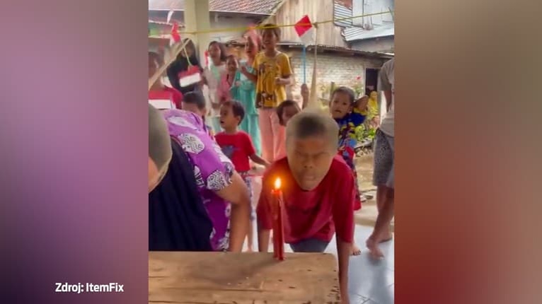 Vtipná narodeninová súťaž v dámskych silonkách: Kto prvý sfúkne sviečku?