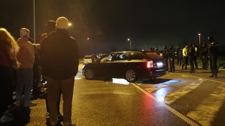 Polícia v Bratislave prerušila ilegálny zraz autíčkarov: Účastníkov čakalo nemilé prekvapenie!